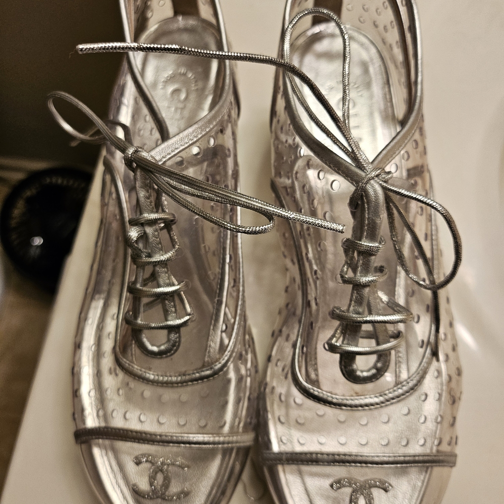 CHANEL Metallic Clear Vinyl Silver Lace-Up Sandals (Authentic)